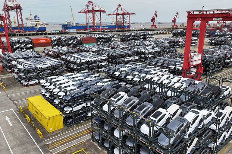 中国前五个月汽车进口量同比下降11% 配图