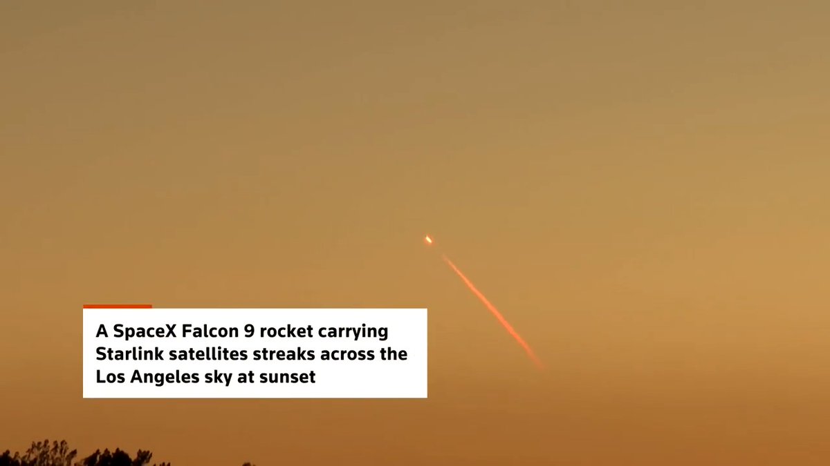 SpaceX猎鹰9号火箭搭载星链卫星在洛杉矶上空划出日落光轨 配图