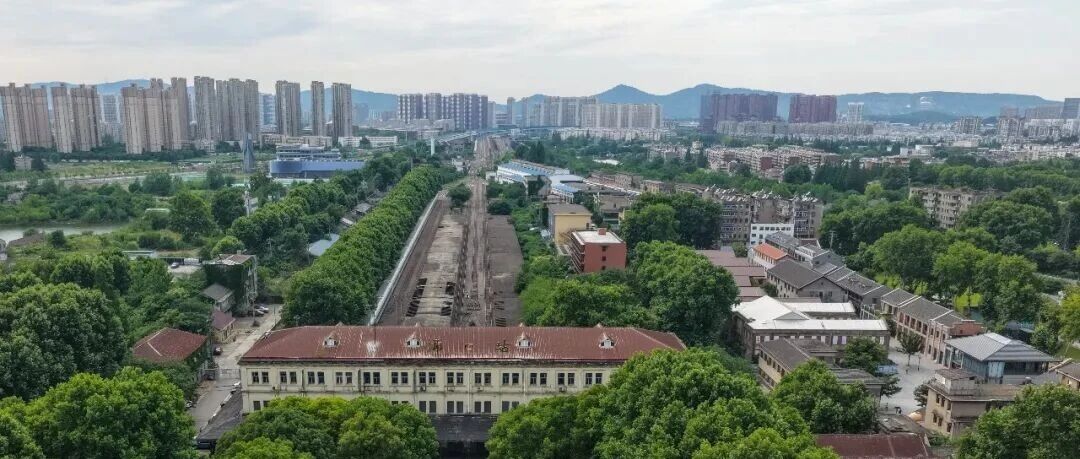 南京浦口火车站旧址开放后走红，《背影》发生地再成城市文化地标 配图
