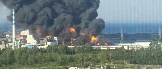 厦门象屿旗下青岛橡胶仓储基地发生火灾 配图