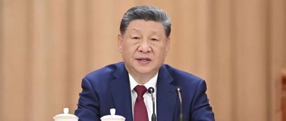网传标为“2026年建党105周年”的讲话文章实为套用2021年历史决议 配图
