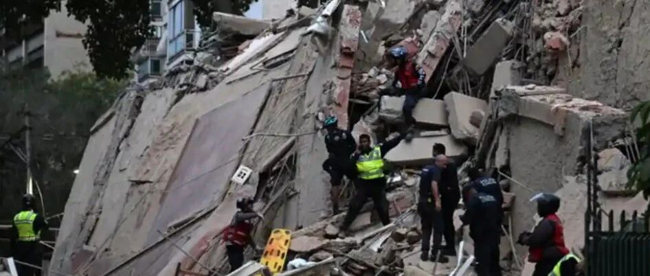 委内瑞拉1分钟内连发两次7级以上强震，已致32死700伤并进入紧急状态 配图