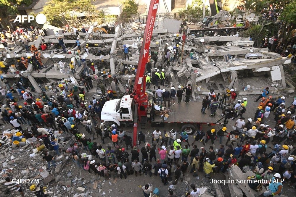 哥伦比亚因西部地震致超200人死亡宣布三天全国哀悼 配图