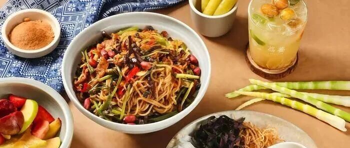 界面新闻揭秘广西菜流行背后：餐饮业趋向“快时尚化” 配图
