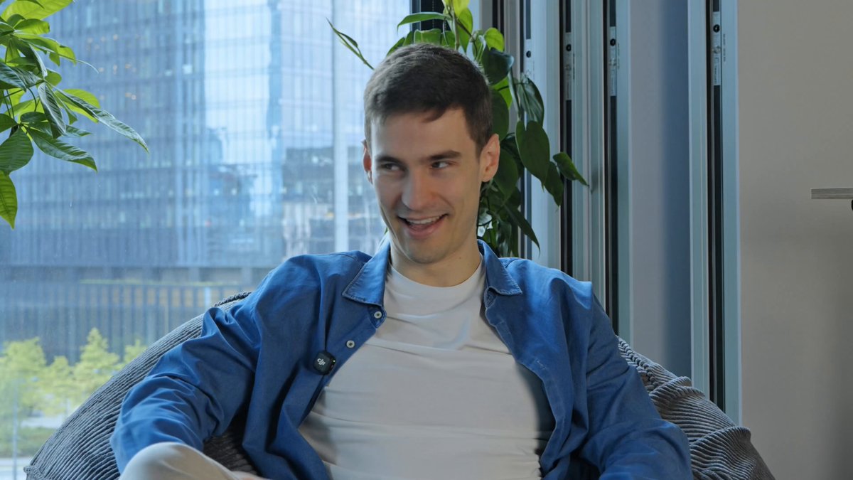 Viktor欢迎迈克尔·马特洛卡加入，发帖者强调智能体关键在模型之外 配图