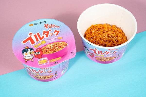 火鸡面全新“スワイシー”口味将于日本全家便利店先行发售 配图